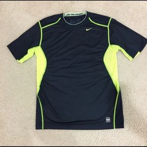 Nike Dry Fit T-Shirt